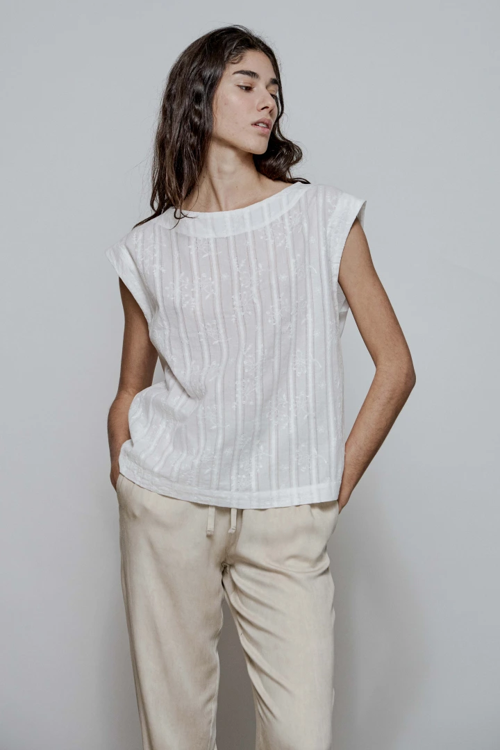 REMERA EVELIA