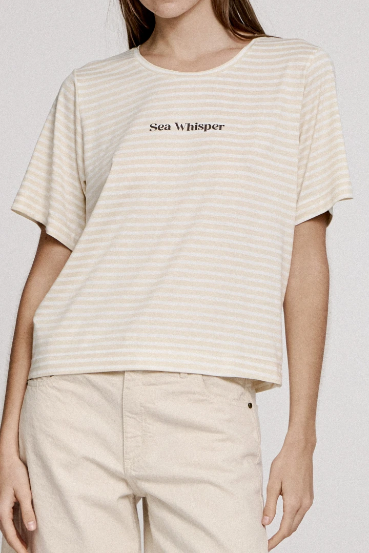 REMERA WHISPER
