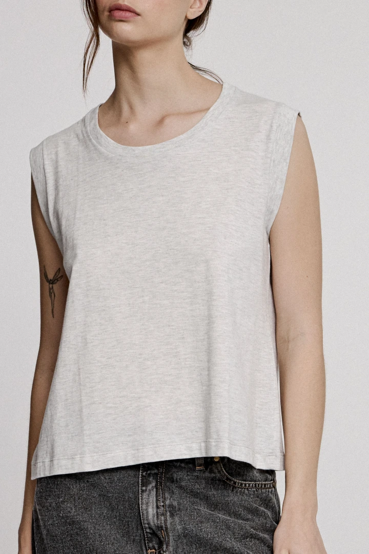 MUSCULOSA LIRIO