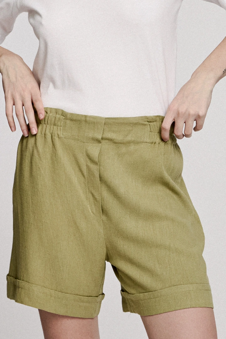 SHORT IDANA