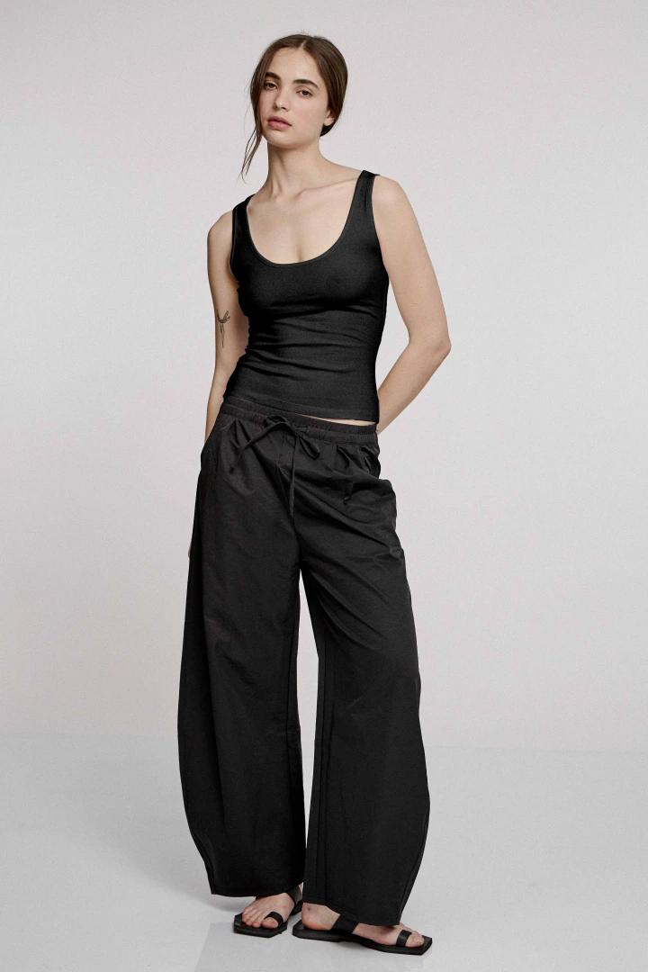 MUSCULOSA ELENA