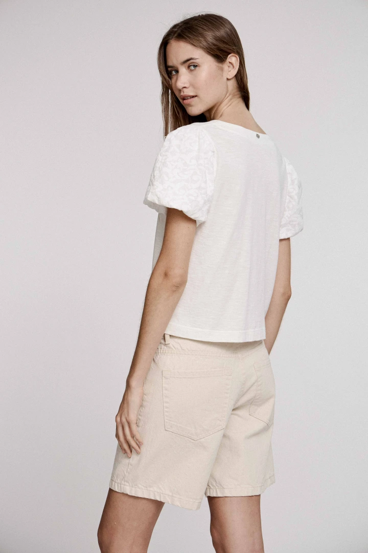 REMERA KIARA