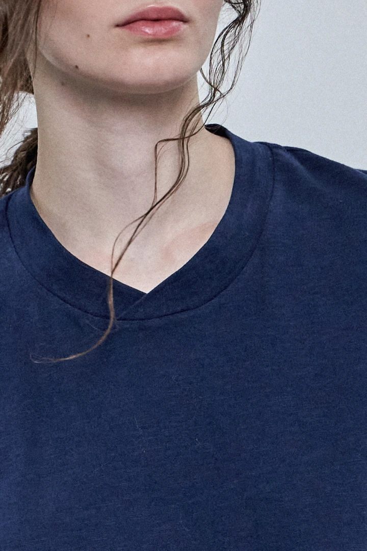 REMERA HAZE