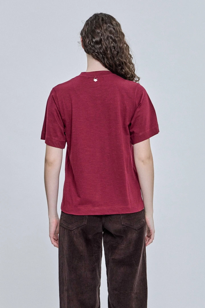 REMERA HAZE