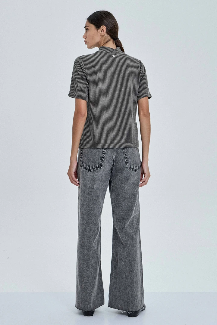 REMERA DUSTY