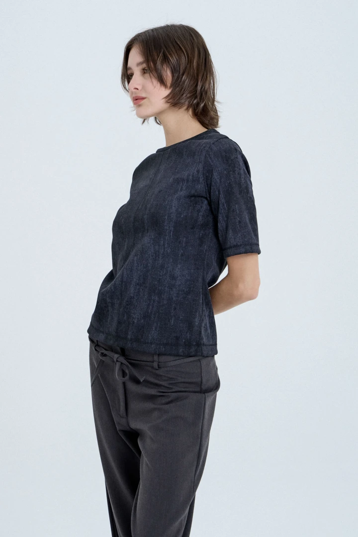 REMERA GRANITE