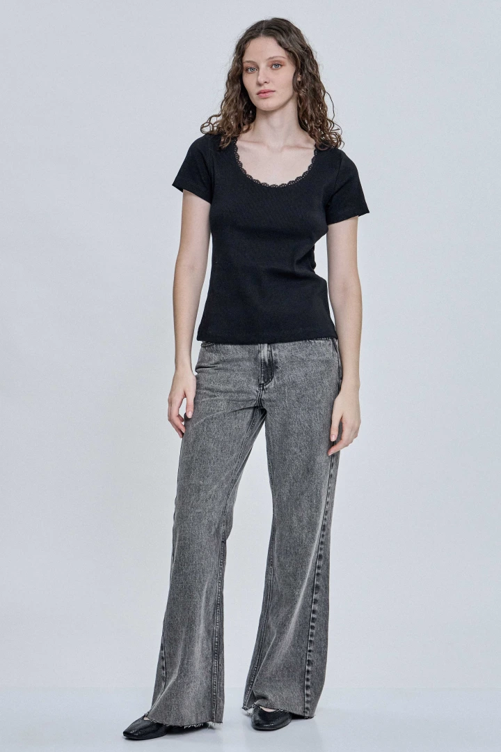 REMERA CARMINA