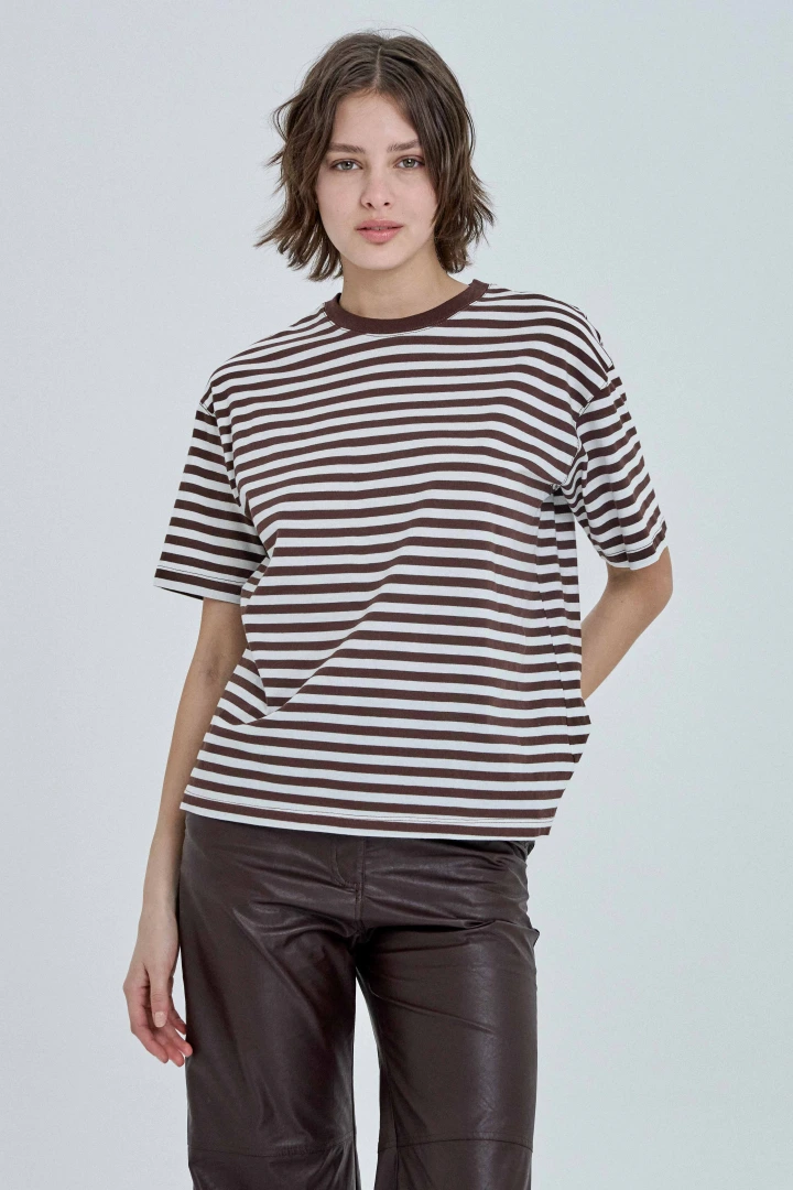 REMERA GARNET