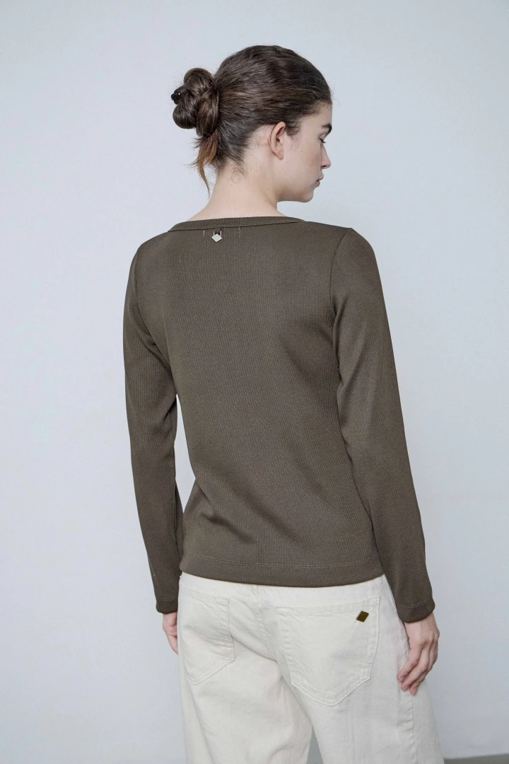 REMERA SAND