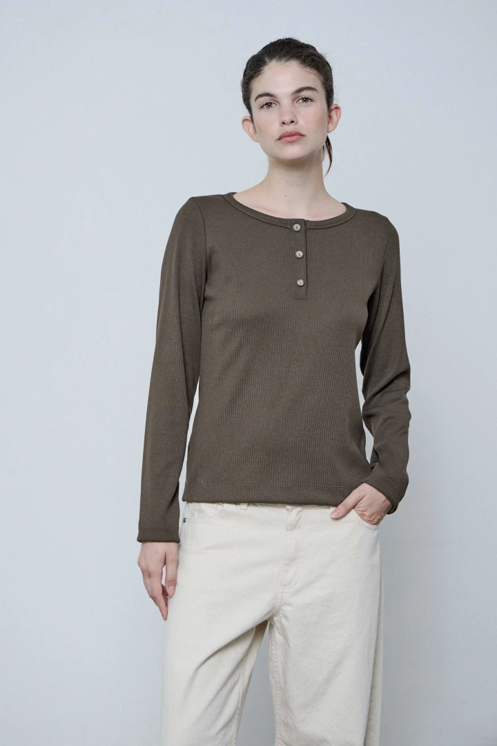 REMERA SAND