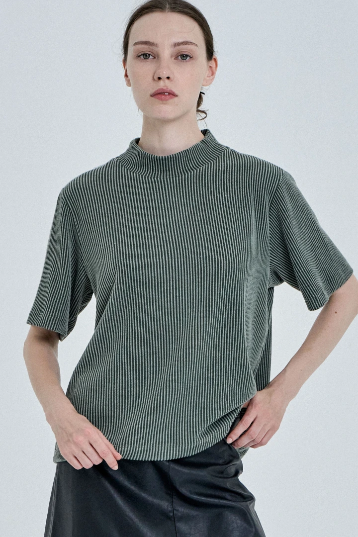 REMERA DUSTY