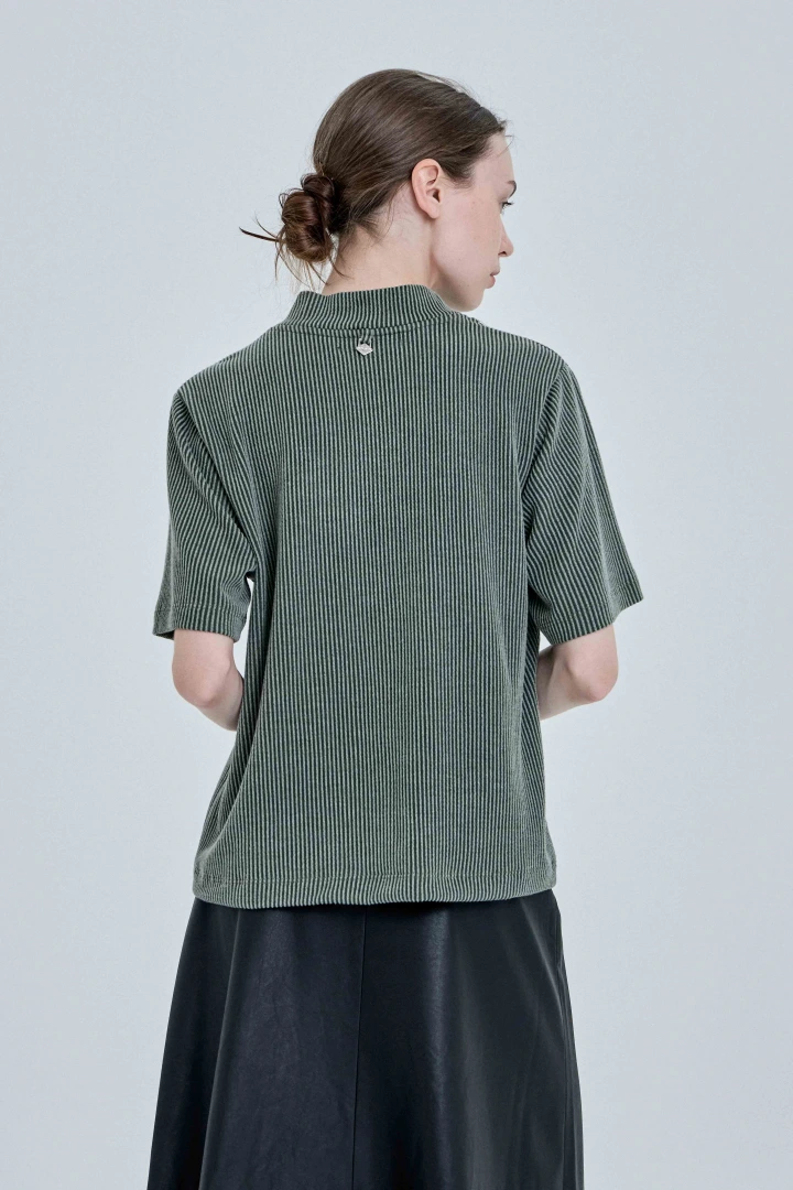 REMERA DUSTY