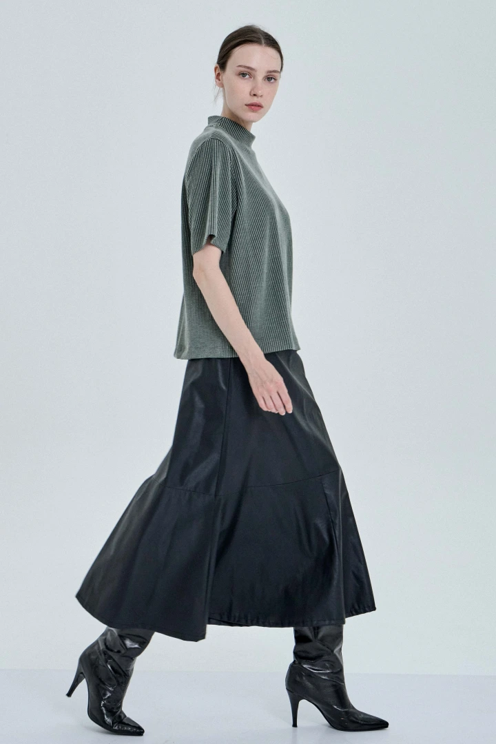 REMERA DUSTY