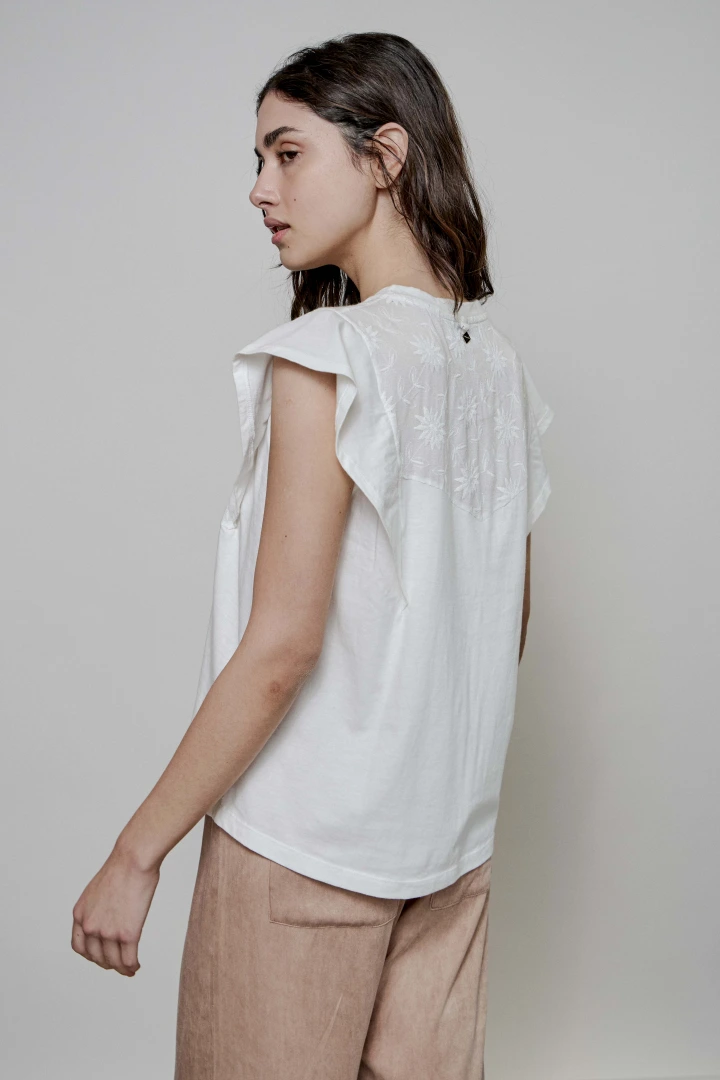 REMERA ZAINA