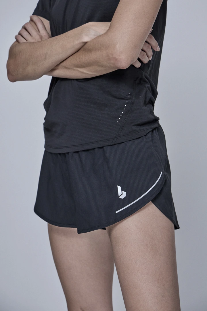 SHORT DOSSAU