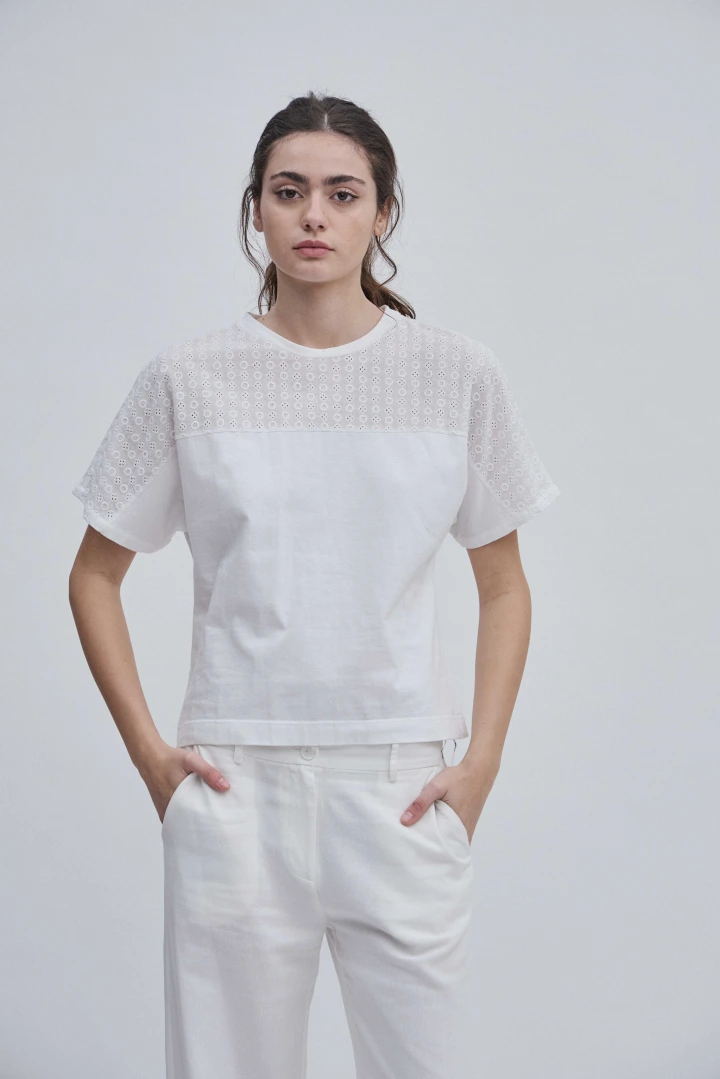 REMERA BRISENA