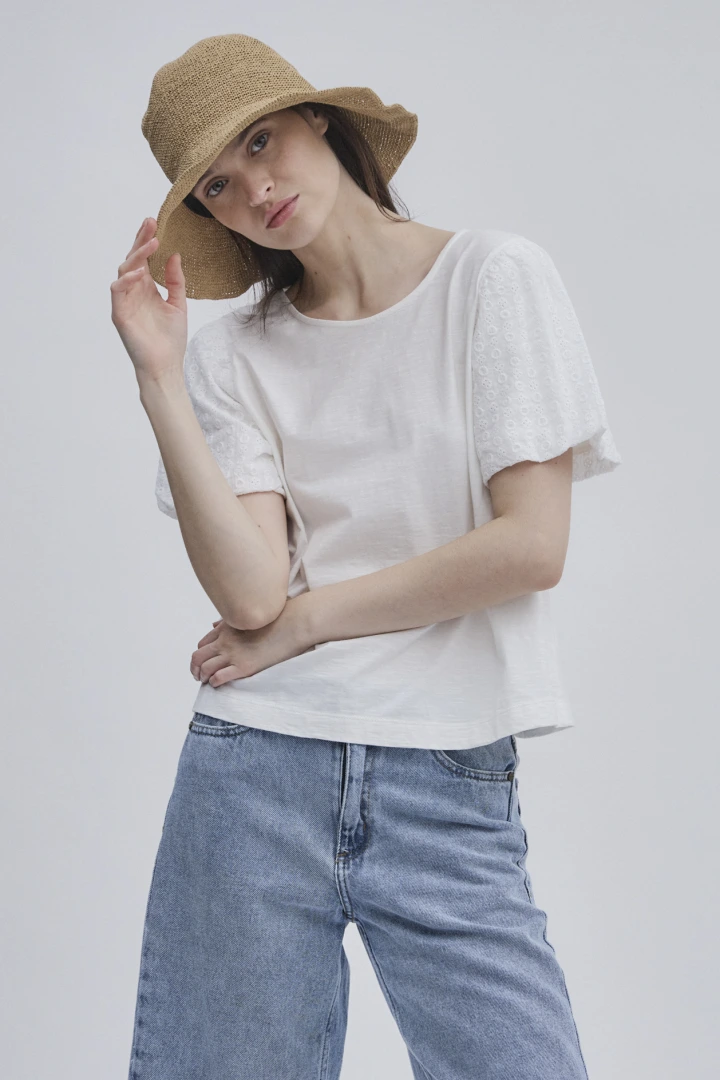 REMERA ROSSA