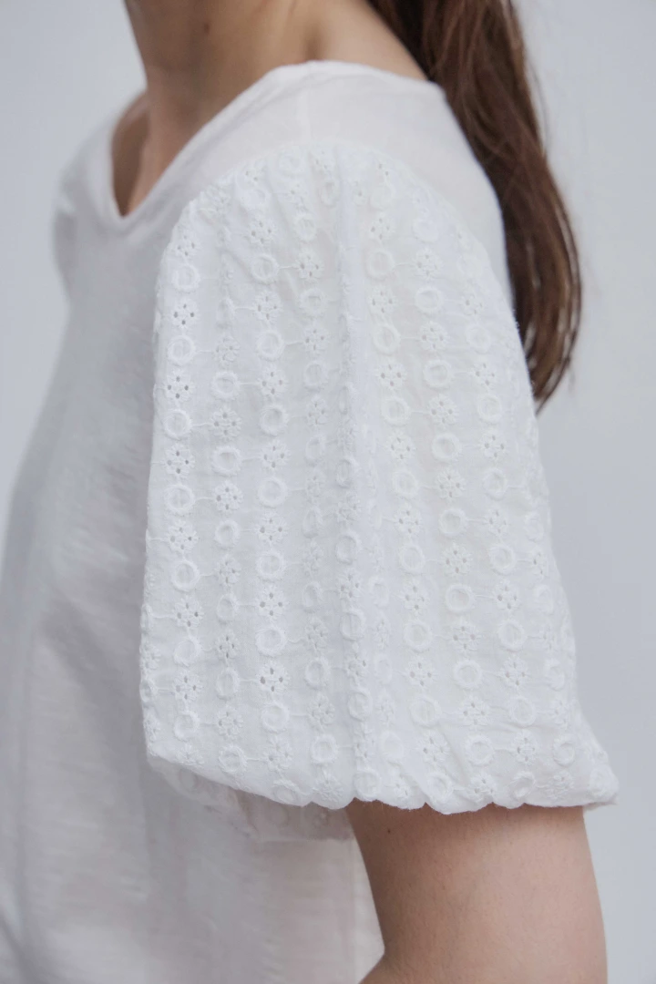 REMERA ROSSA