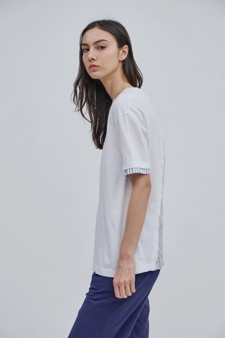 REMERA CAPRI