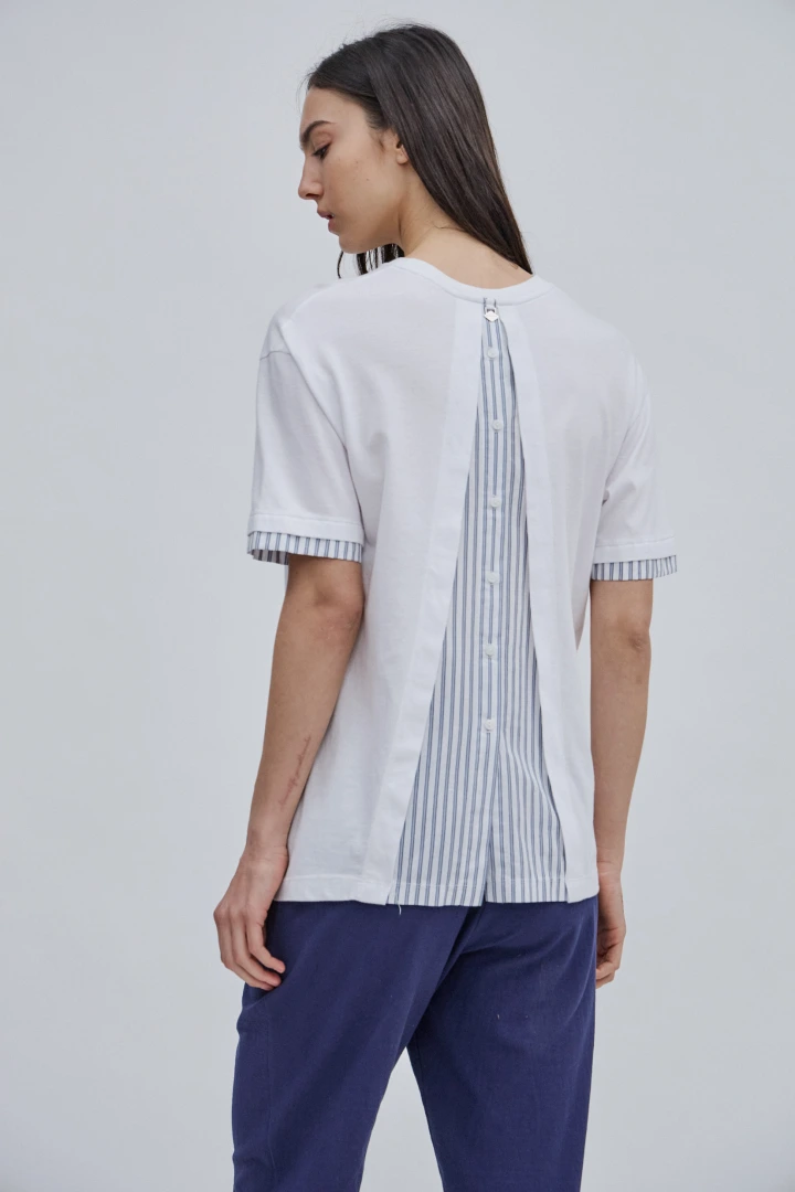 REMERA CAPRI