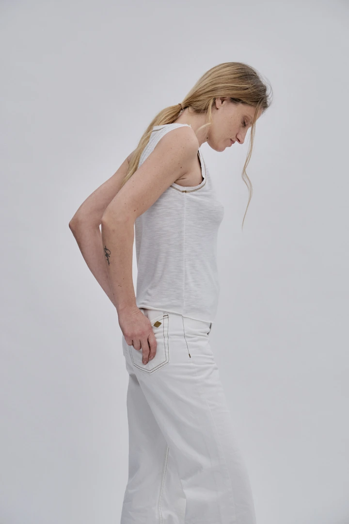 MUSCULOSA REVERSIBLE KORA