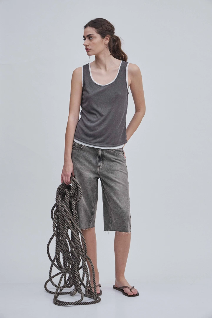MUSCULOSA REVERSIBLE KORA