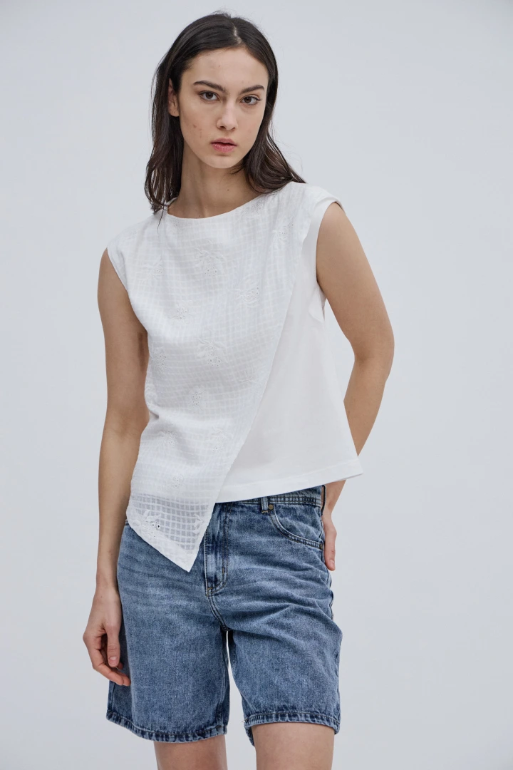 REMERA NIRA