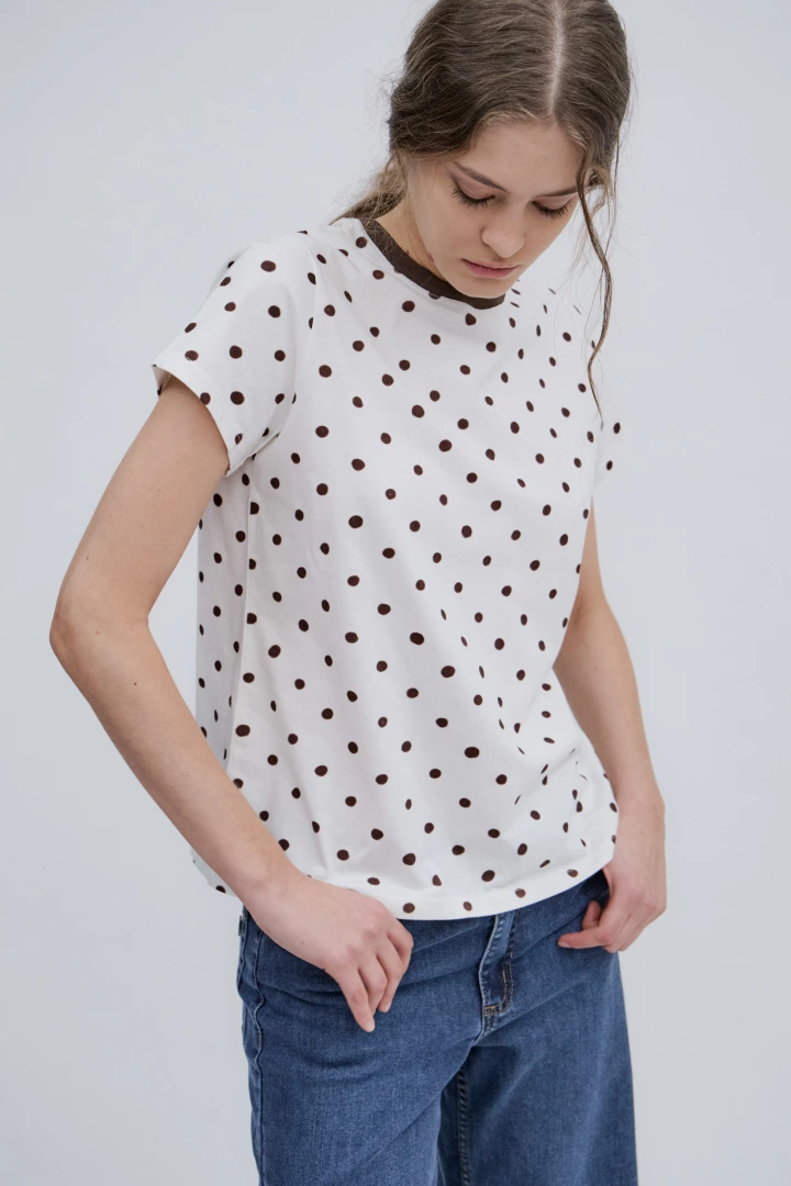 REMERA SORA