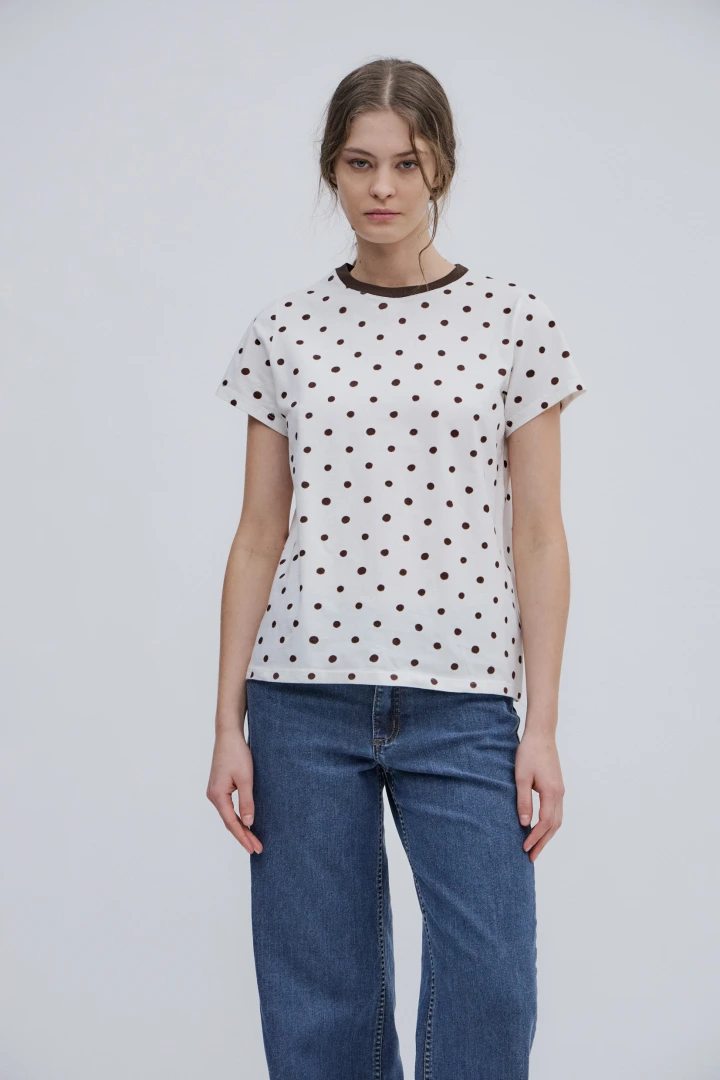 REMERA SORA
