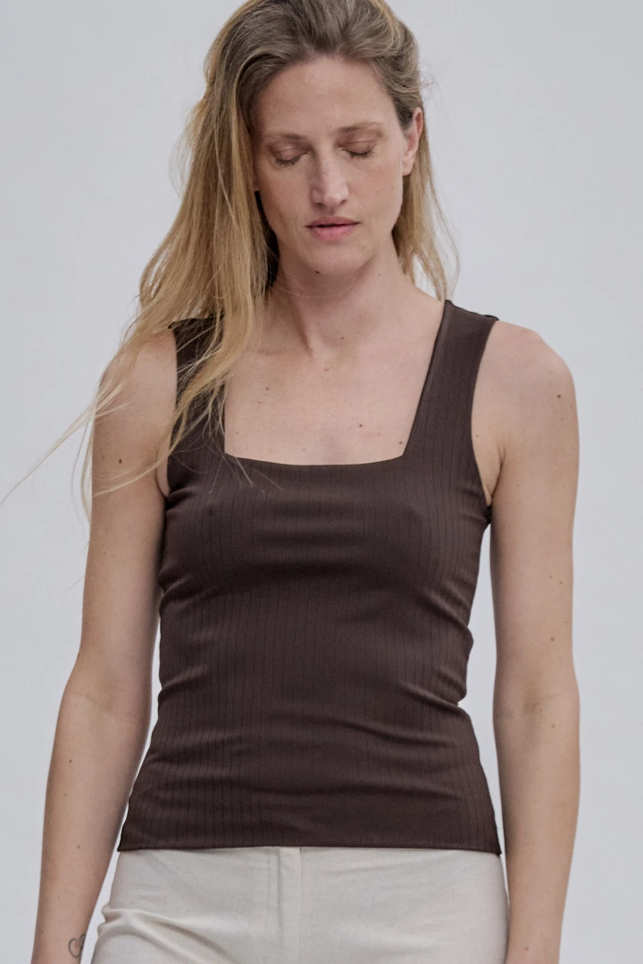 MUSCULOSA BOAN