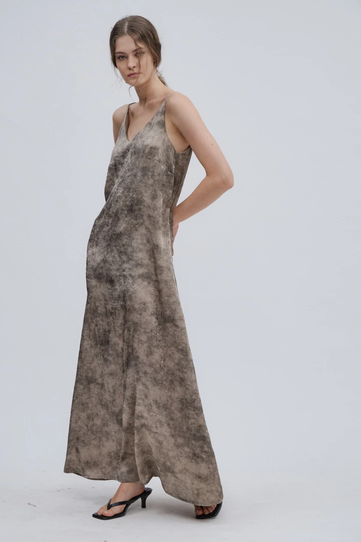 VESTIDO KIRA