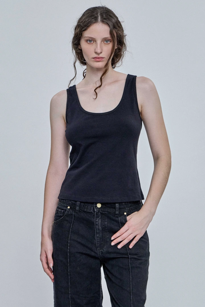 MUSCULOSA ELENA