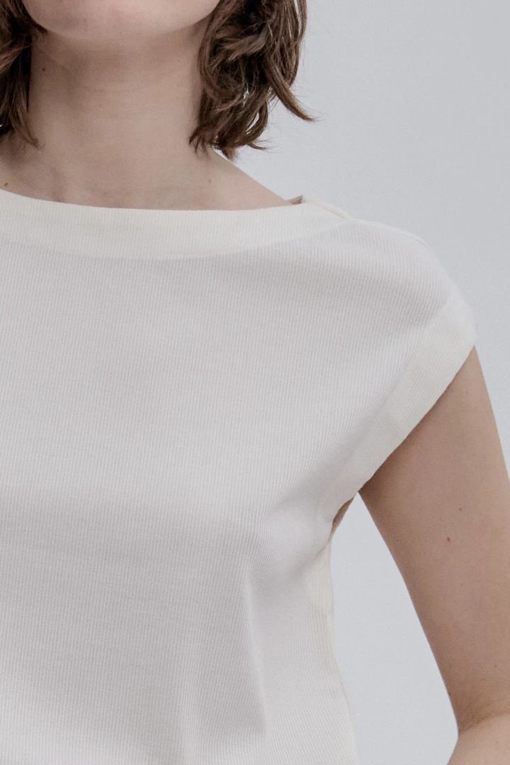 REMERA AZADINA