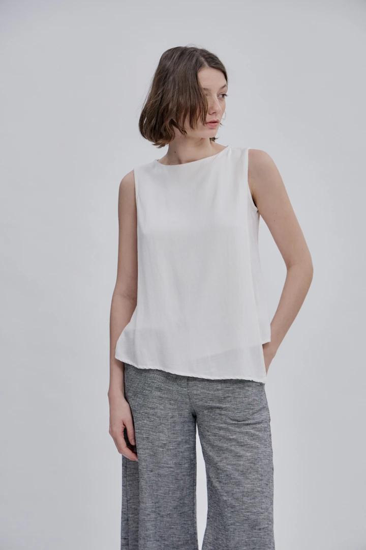 TOP KARA WHITE