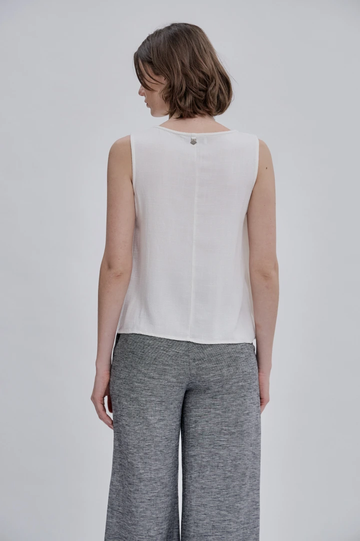 TOP KARA WHITE